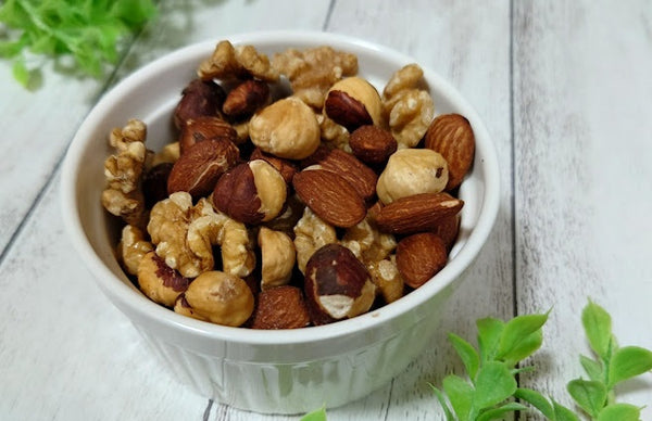 ヘーゼルナッツ様ご注文ページ Amazon.co.jp: ヘーゼルナッツ 素焼き Roasted Hazelnuts 700g